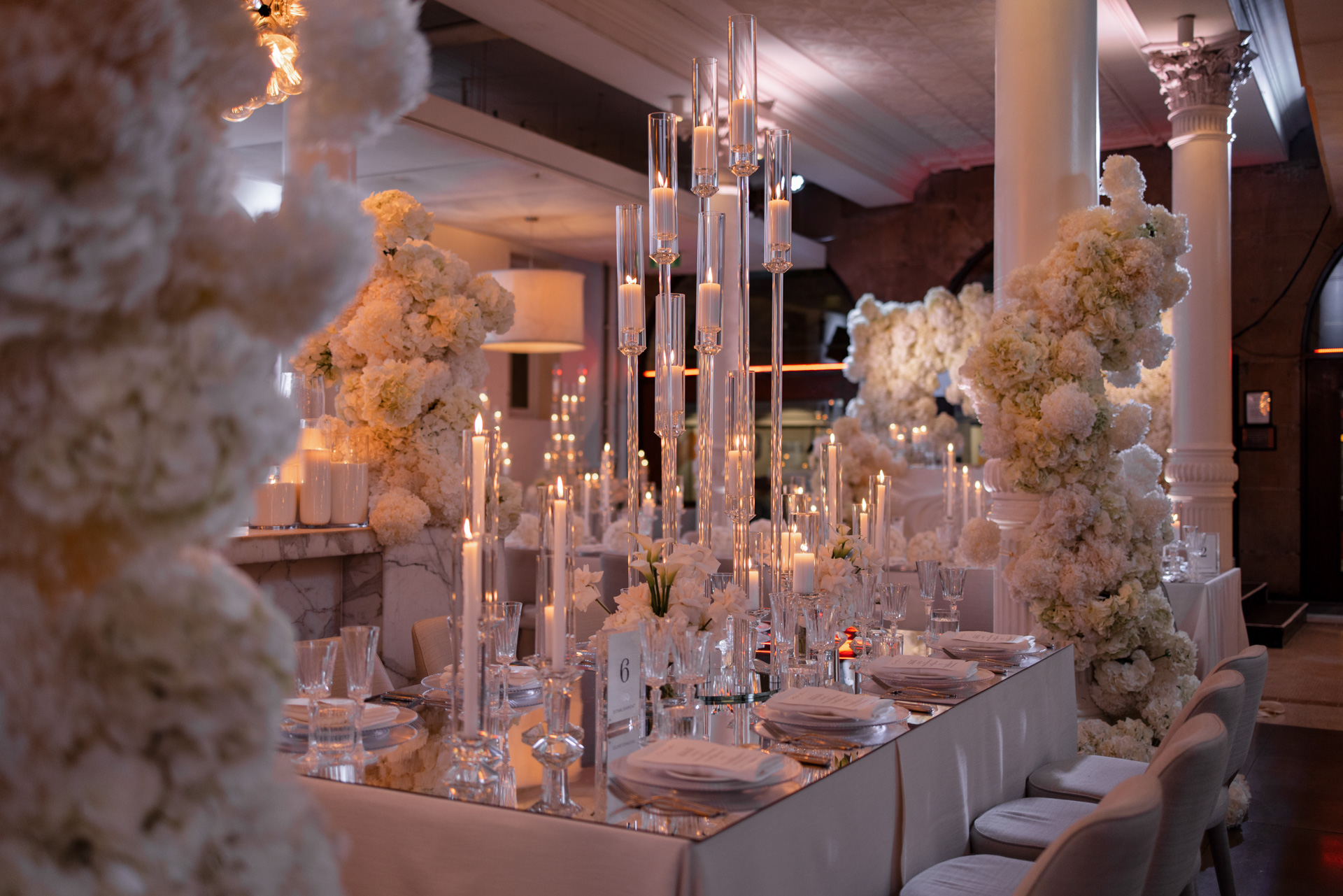 Establishment Bar-2493397