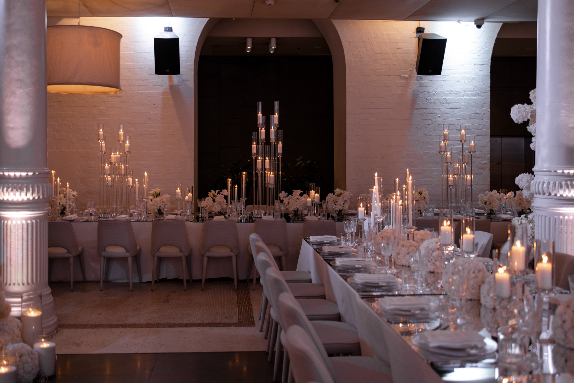 Establishment Bar-2493396