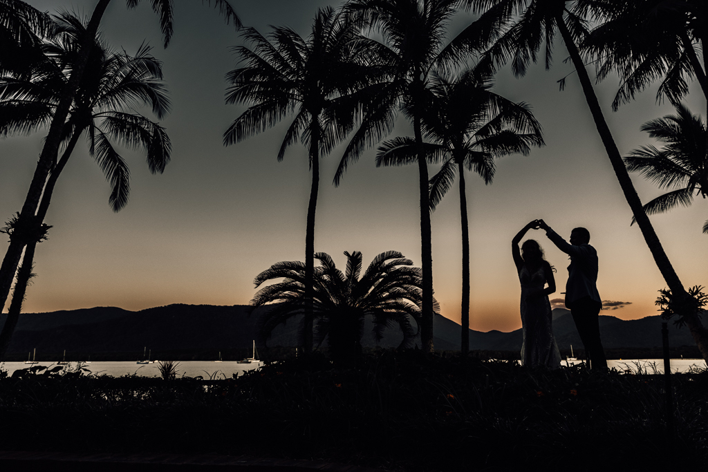 Hilton Cairns-2490114