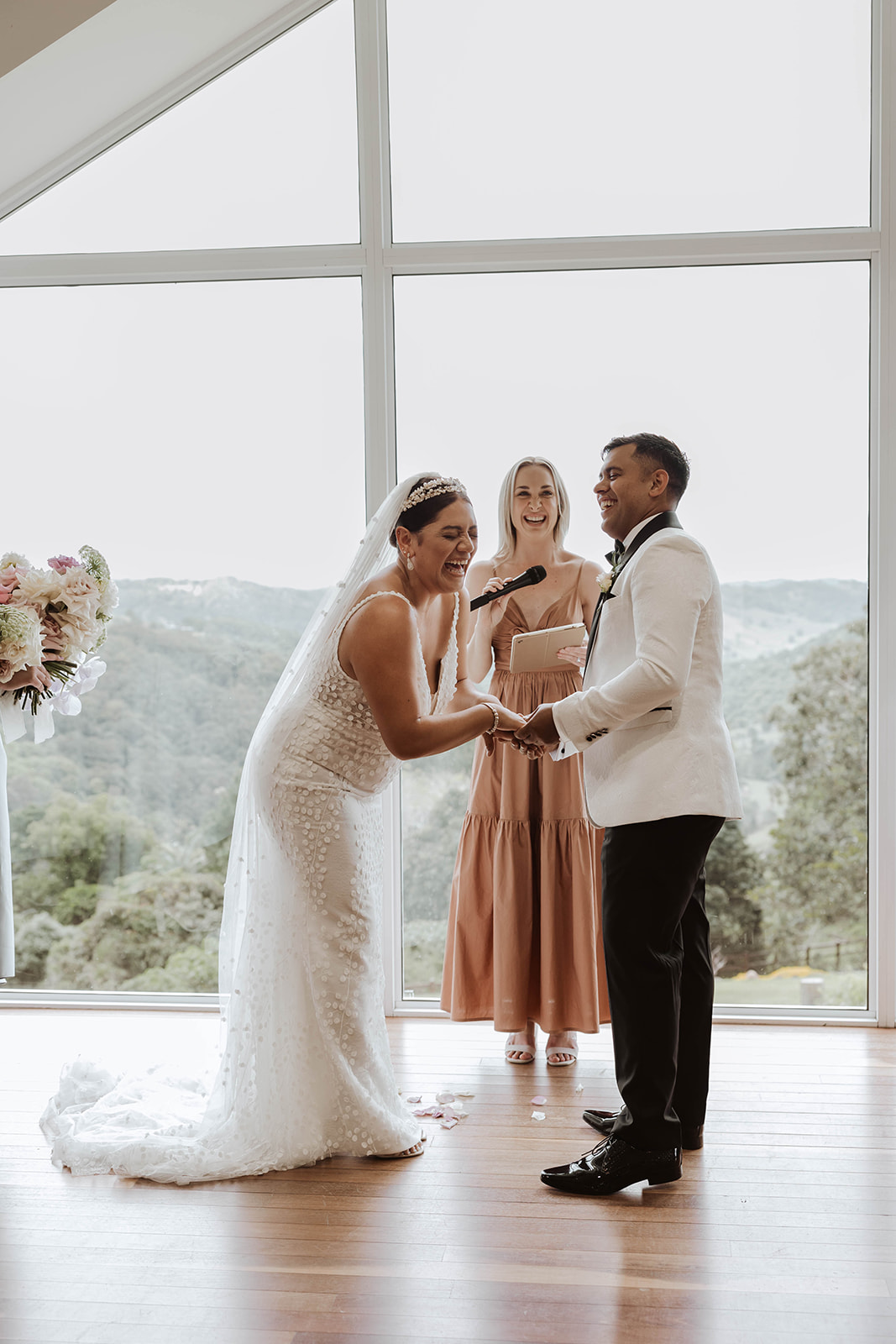 Marriage Celebrant | Wedding Ceremony, Wedding Vows and Wedding Celebrants