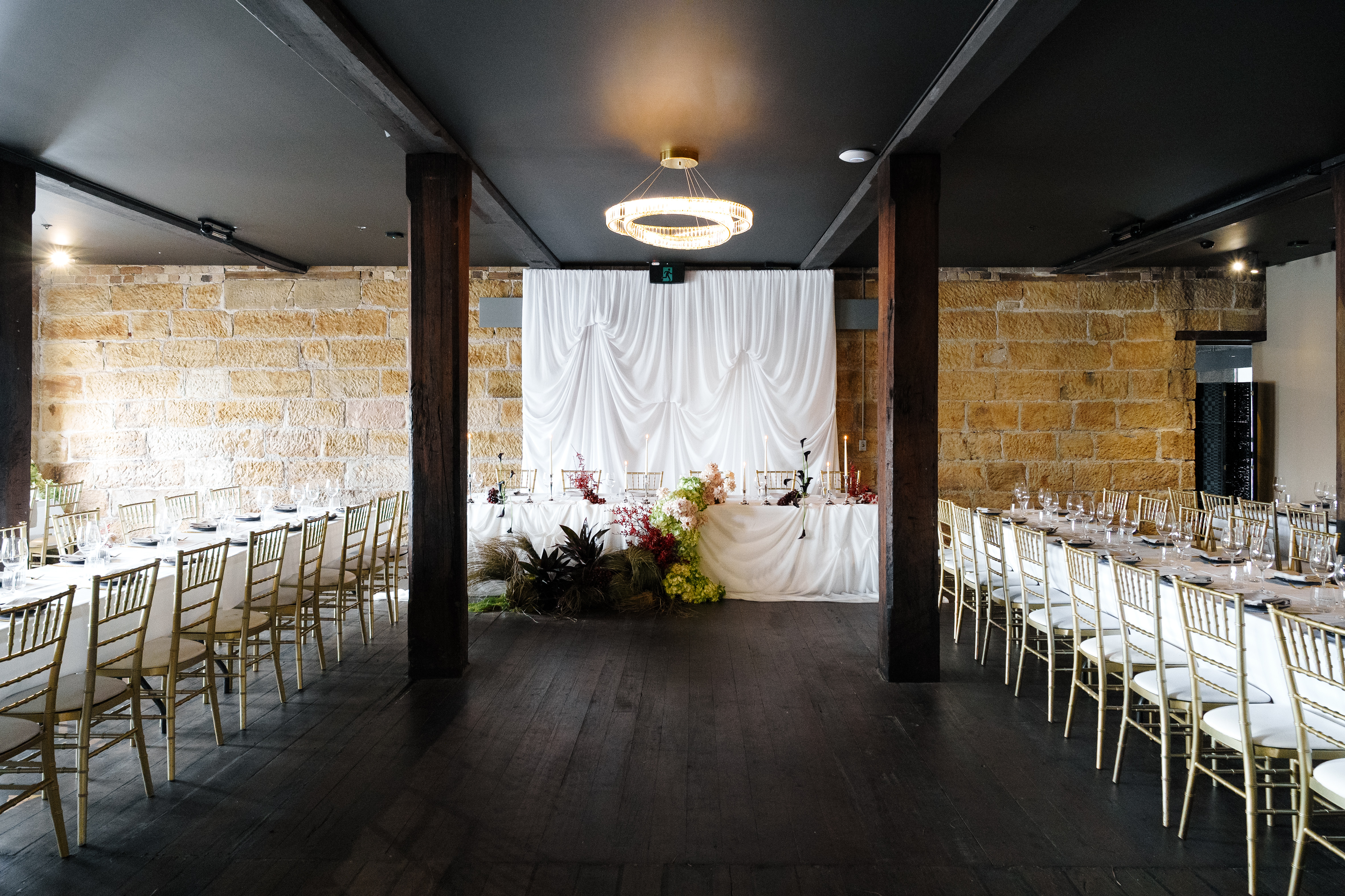 Luna Lu and Como Italian at Campbell's Stores-2487376