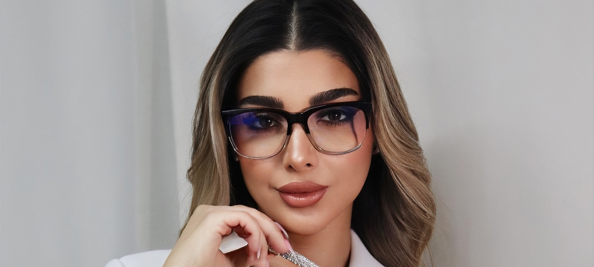 Adelaide Hair + Makeup Artist - Maha Zareyi