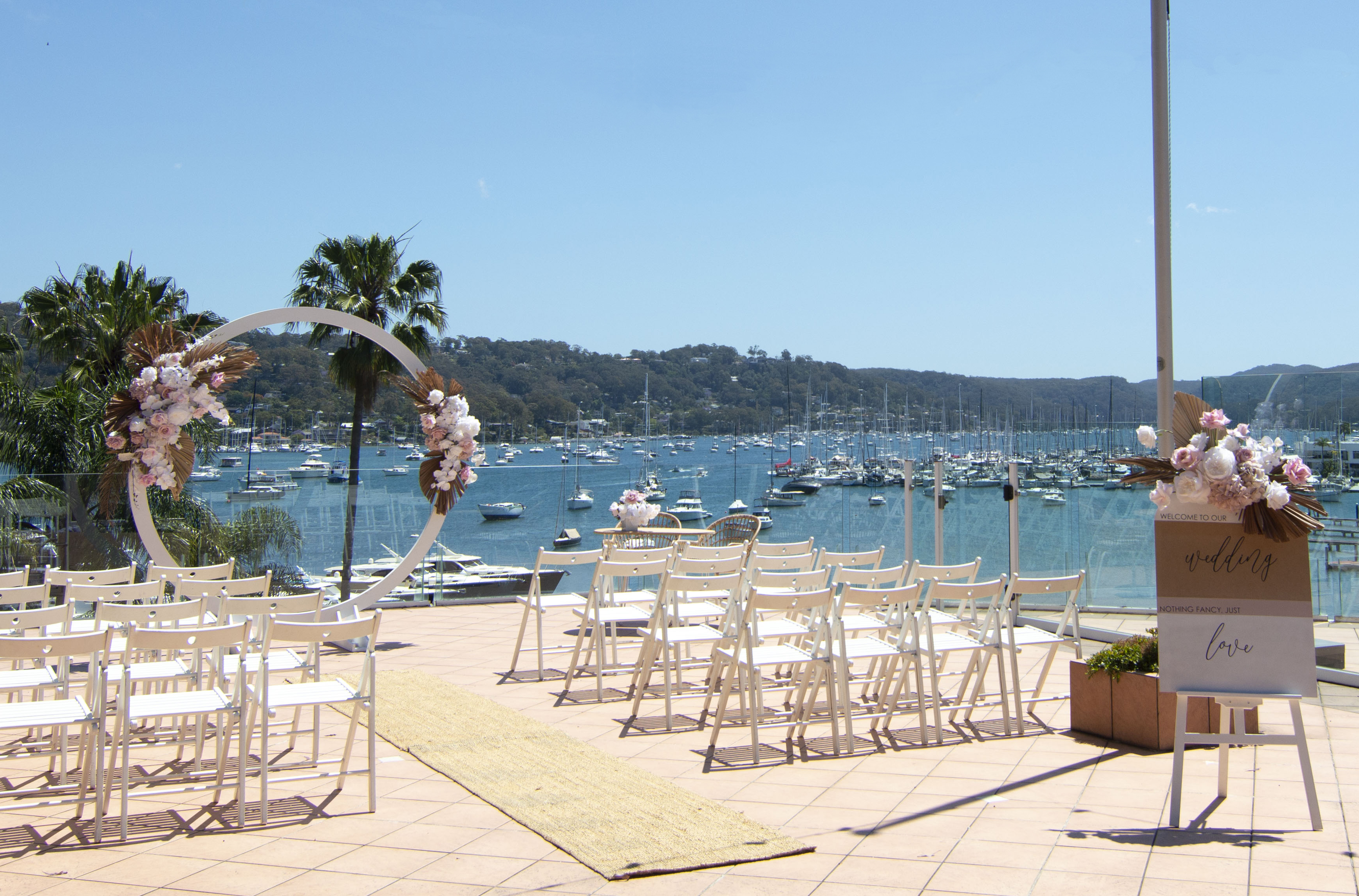 Mirage Hotel Newport-2177124