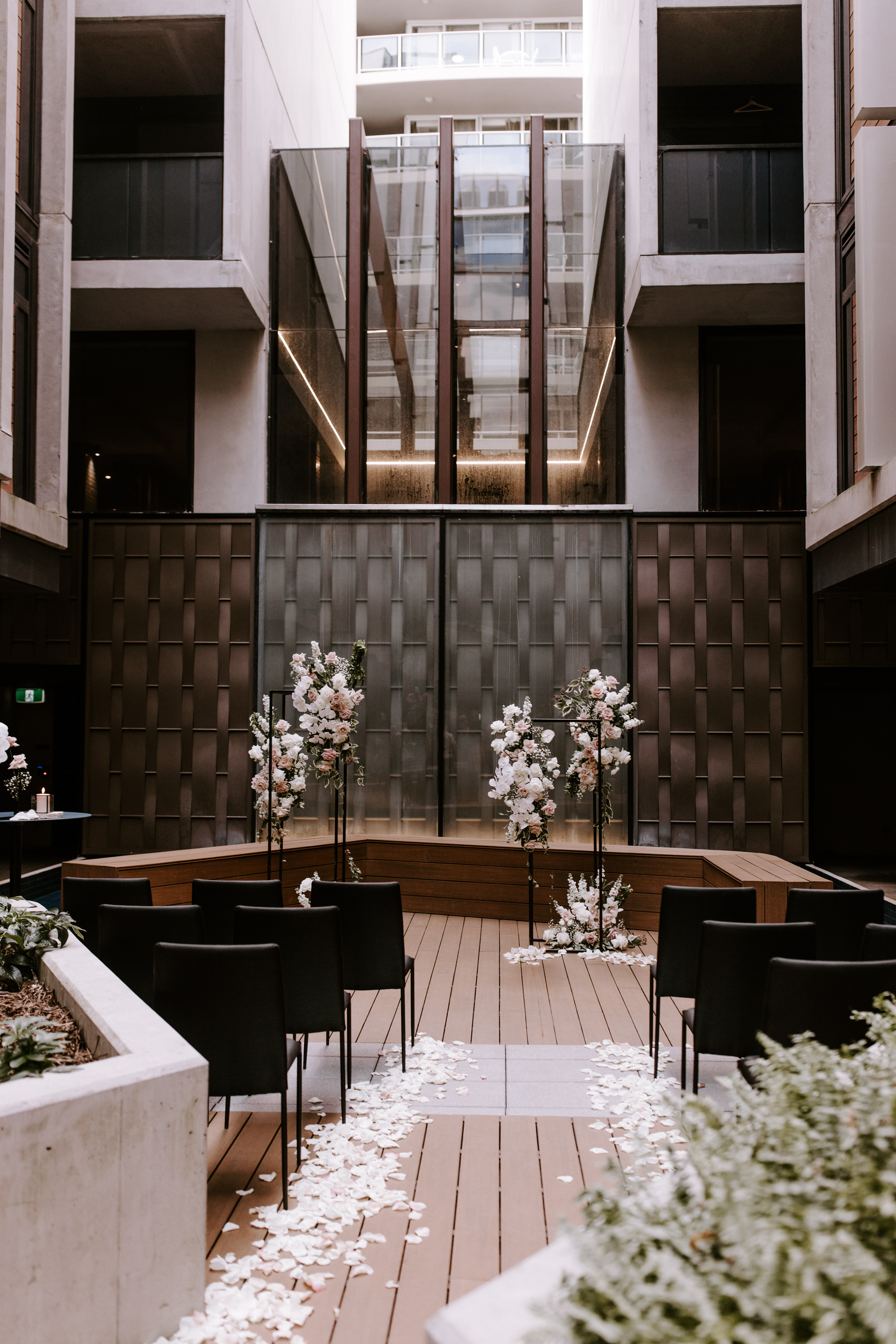 Midnight Hotel-2202548