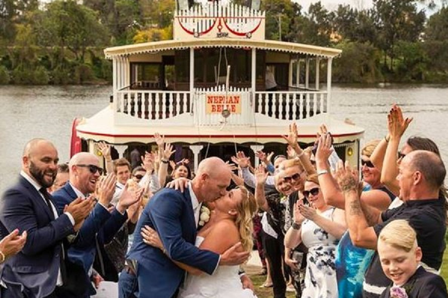 Nepean Belle Paddlewheeler-2270403