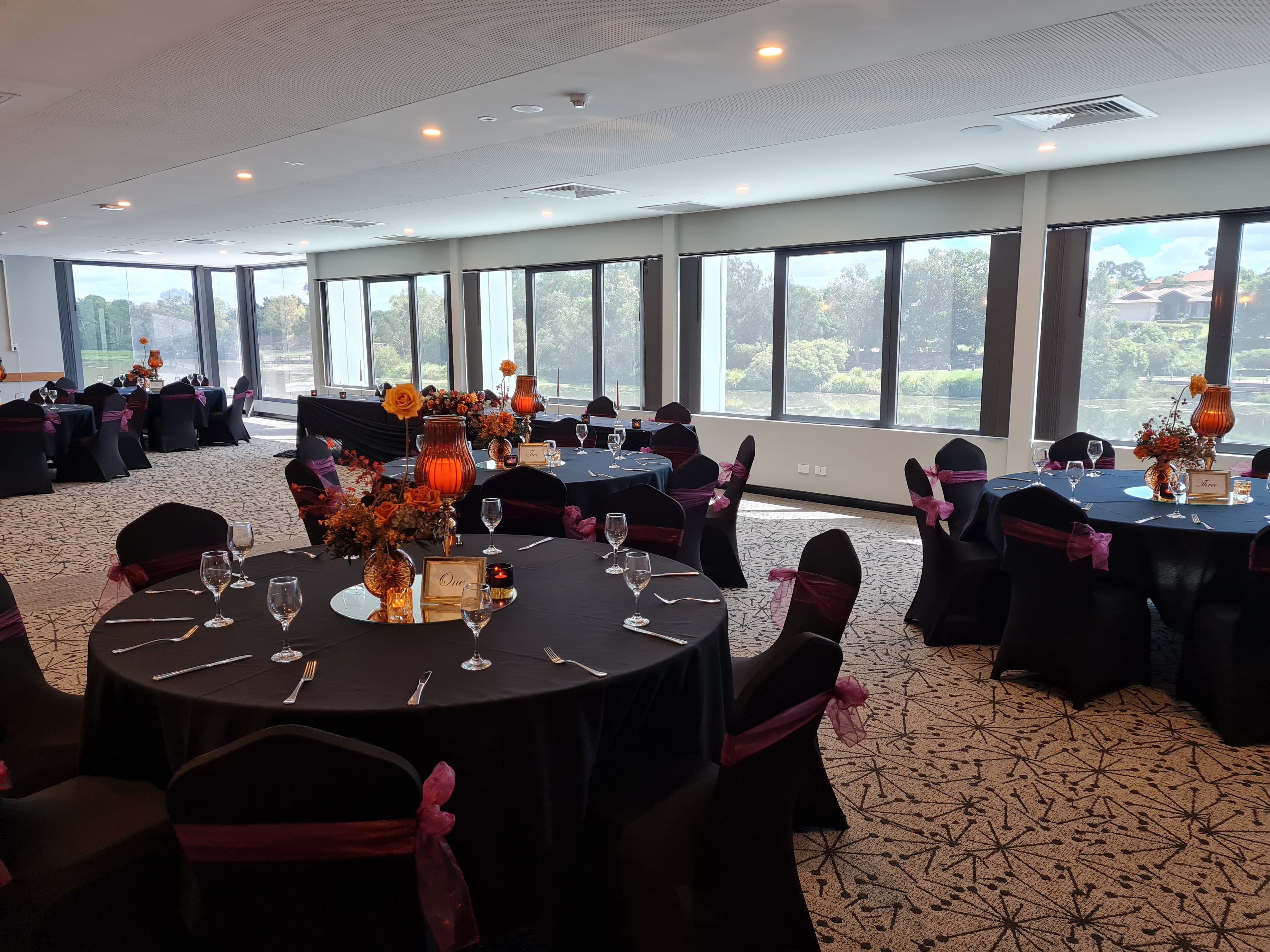 North Lakes Hotel-2164250