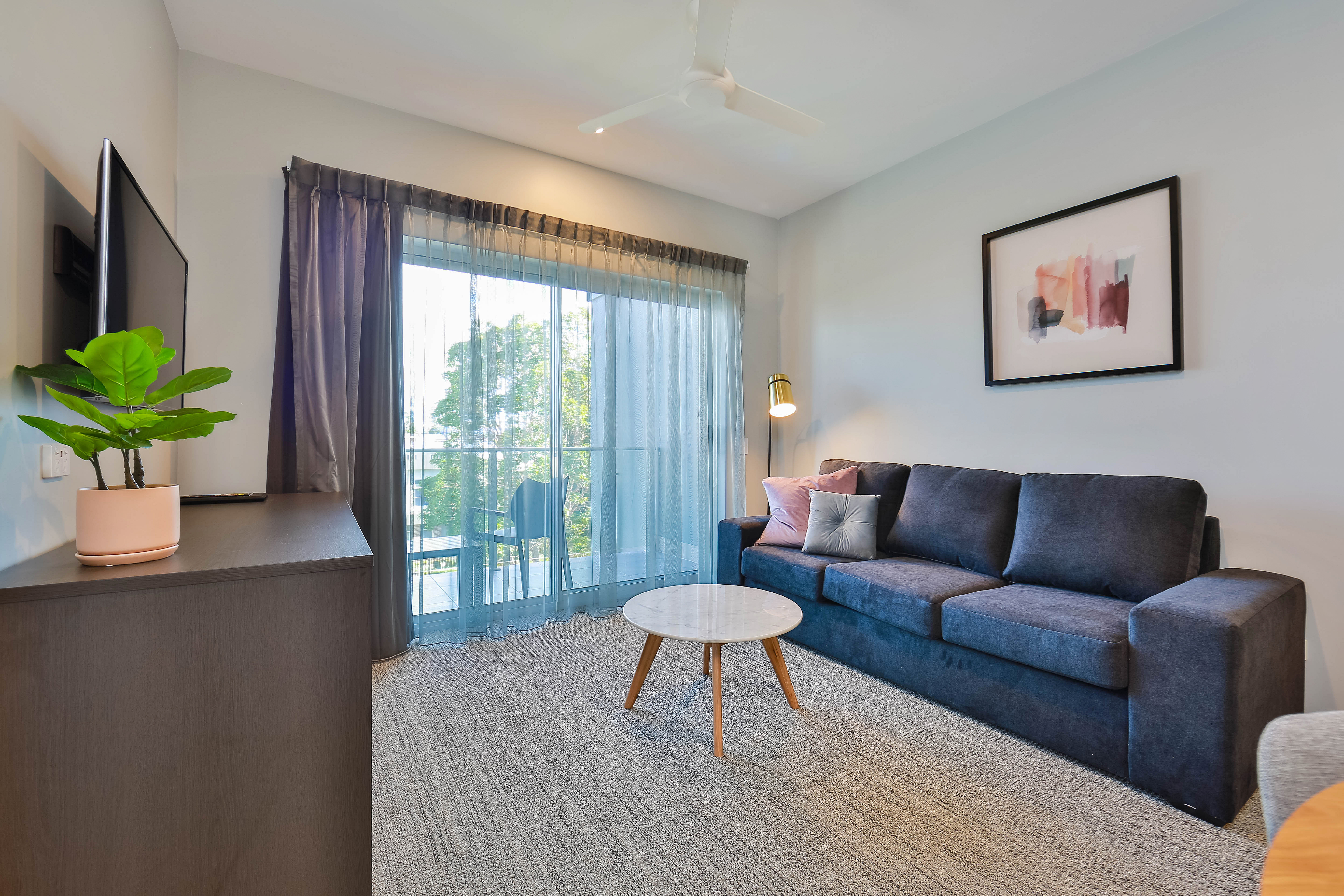 North Lakes Hotel-2164254