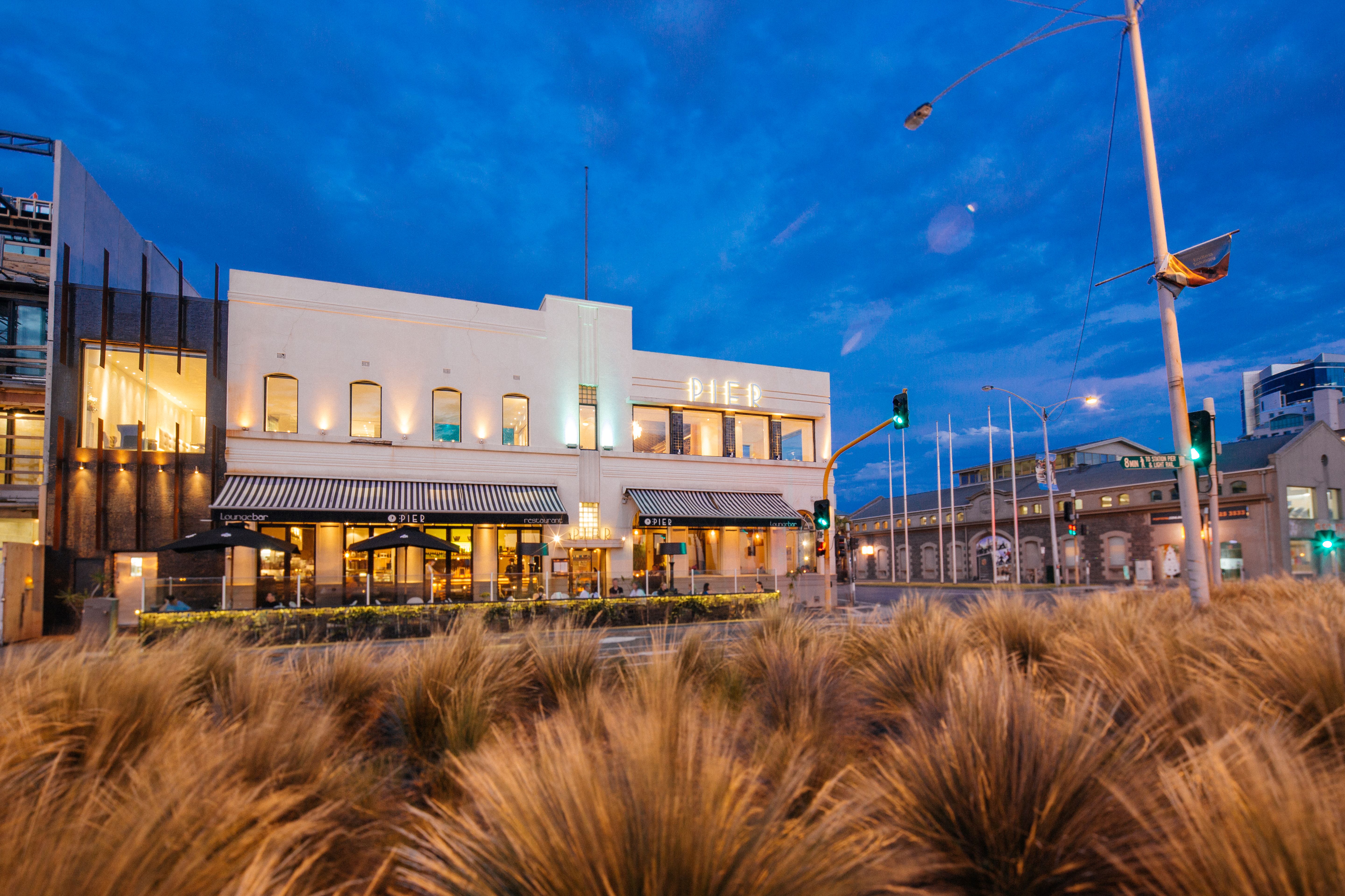 Pier Port Melbourne-2393865