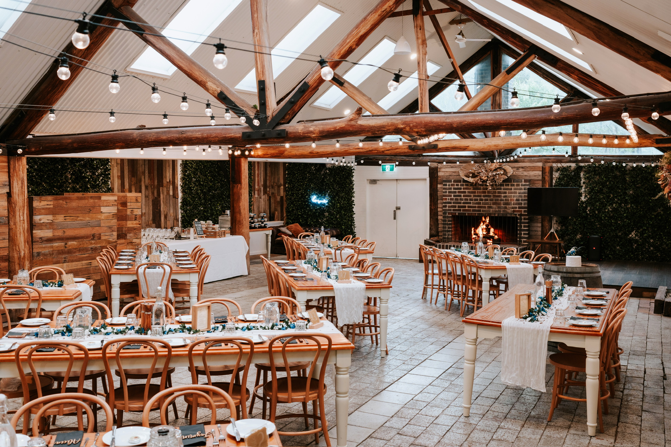 Robertson Public House Weddings-2412369