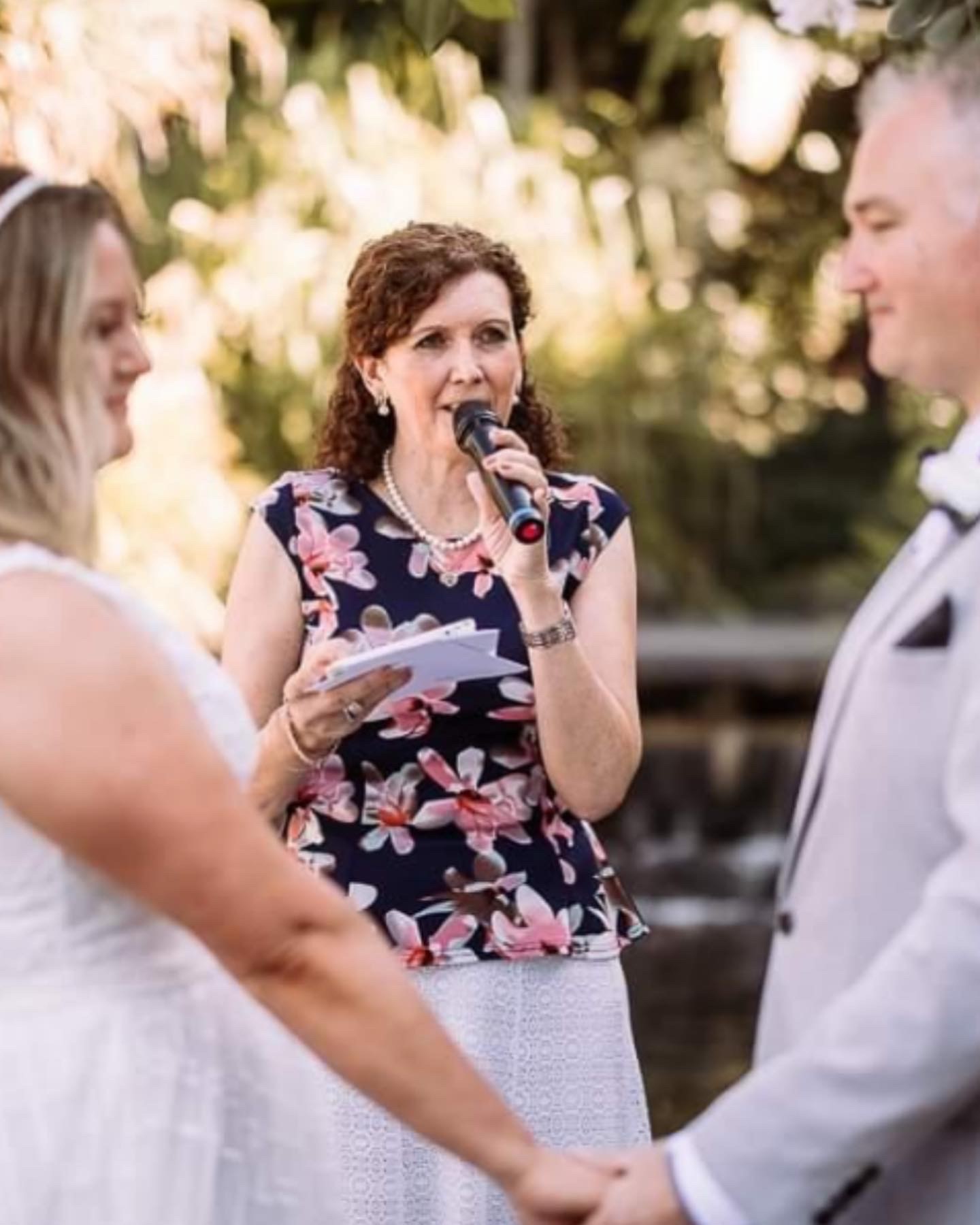 Robyn Freer Celebrant - Love My Way Celebrancy