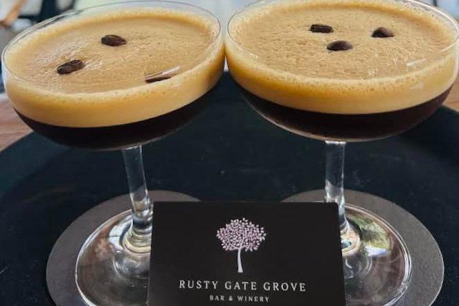 Rusty Gate Grove Bar & Winery-2354553