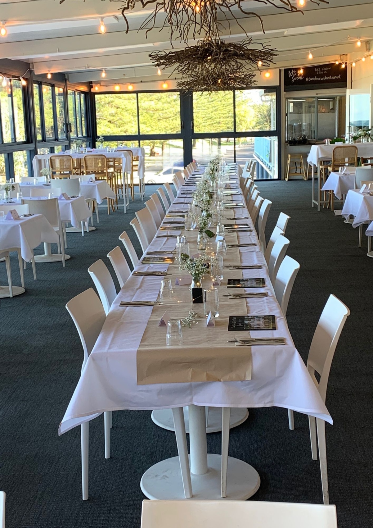 Sandbar and Restaurant-2297383