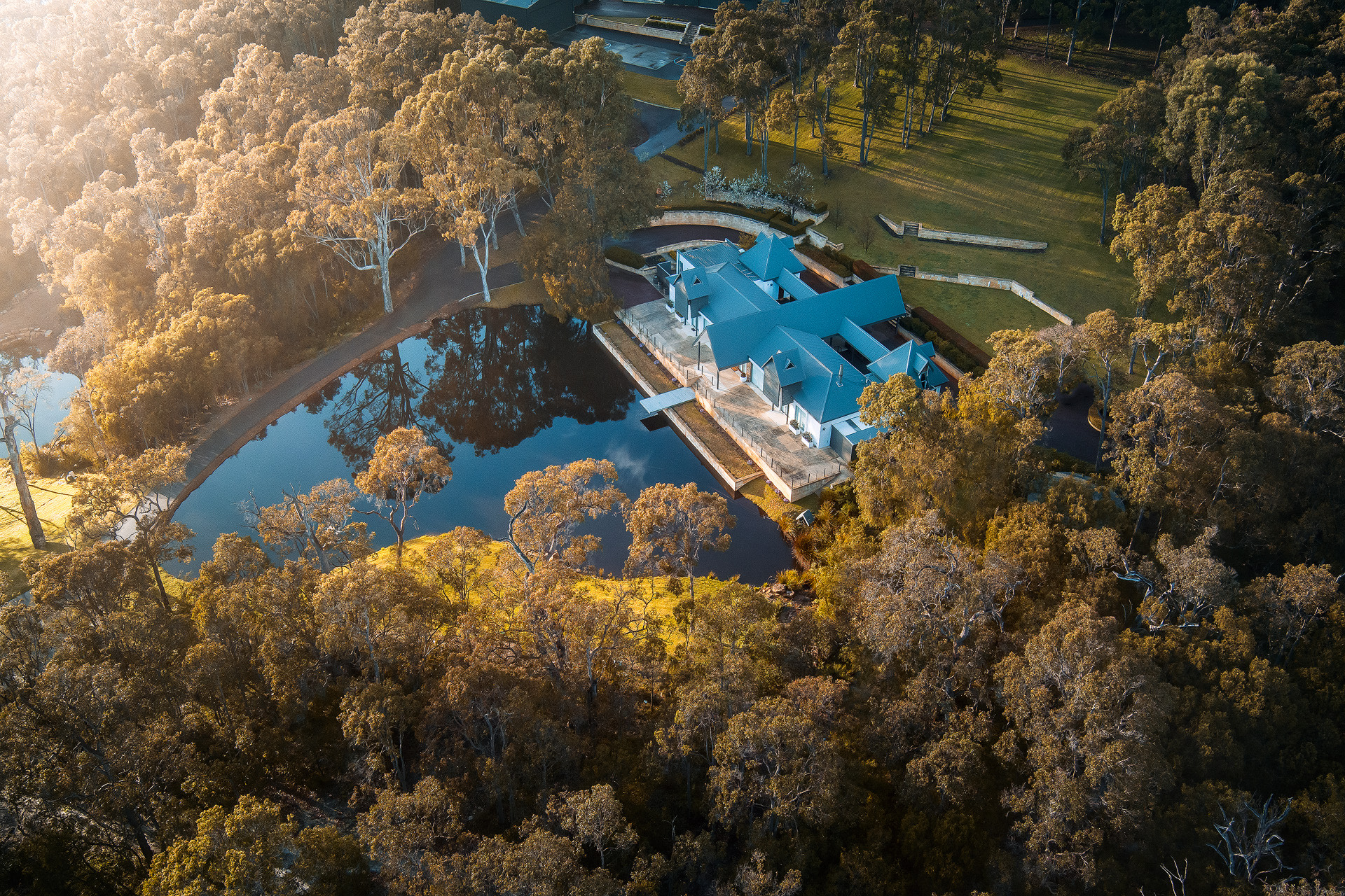 Sundance Lodge-2196739