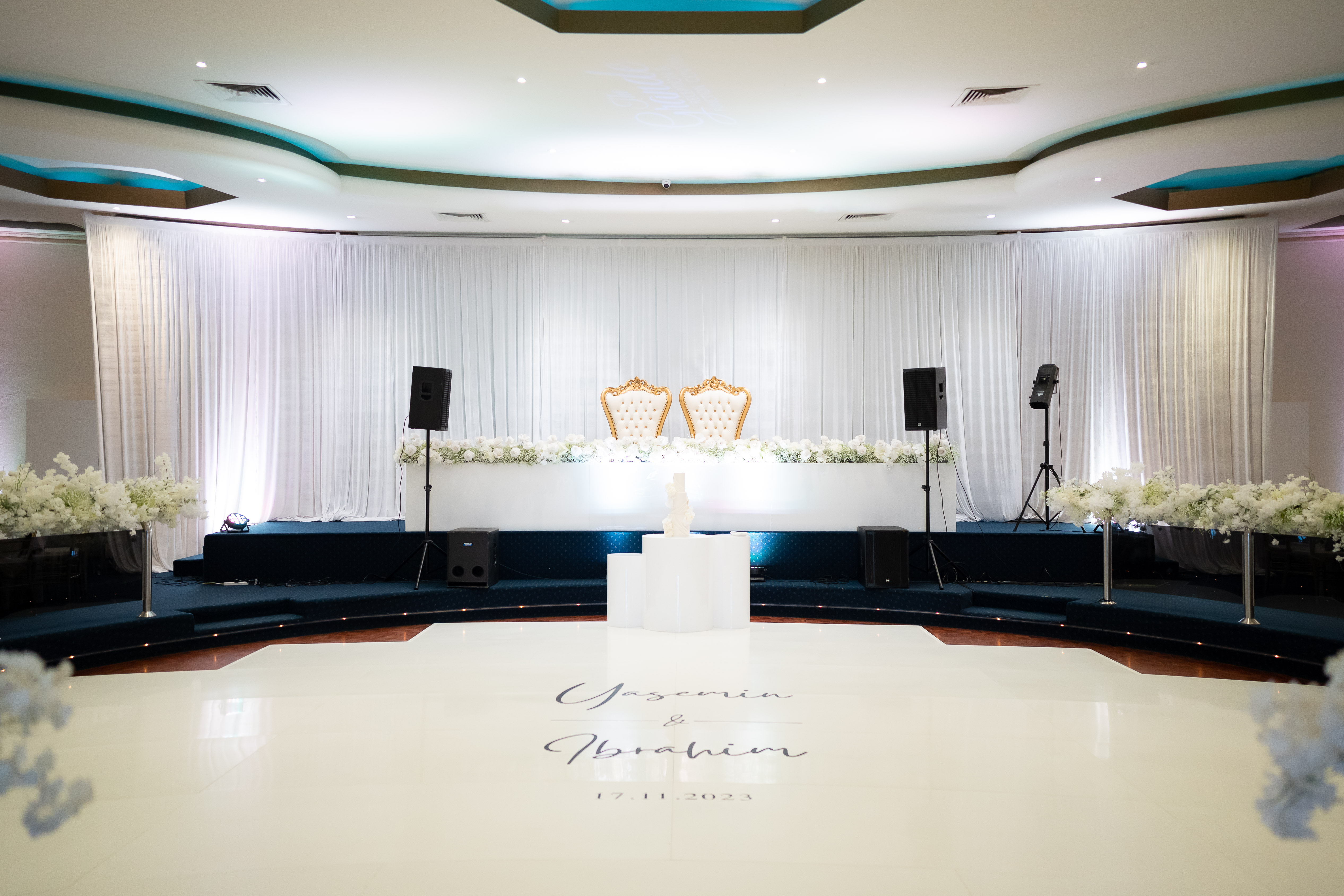 The grande reception & function centre wedding reception melbourne ...