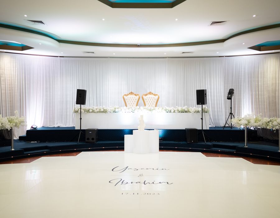 Both Reception The grande reception & function centre wedding reception melbourne ...