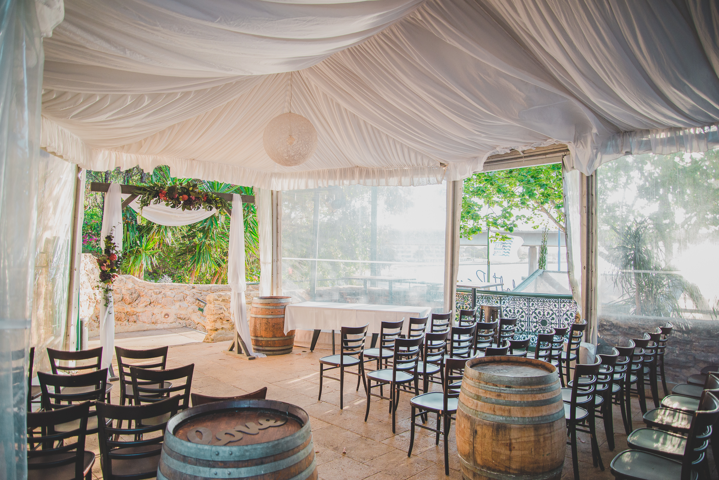 The Left Bank-2494377