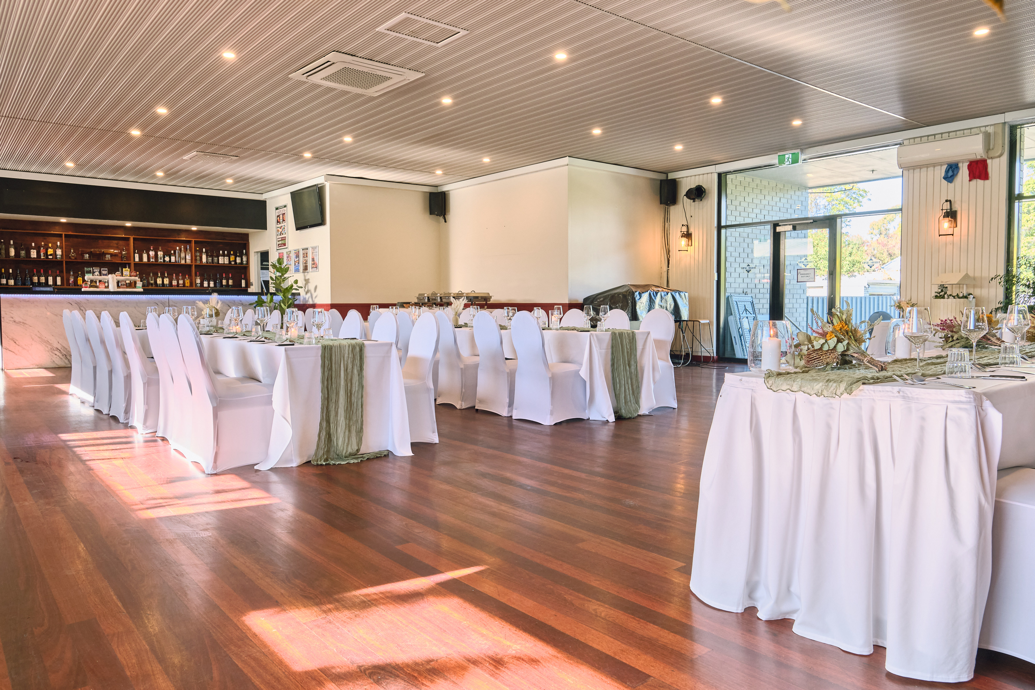 The Stirling Arms Hotel-2460527