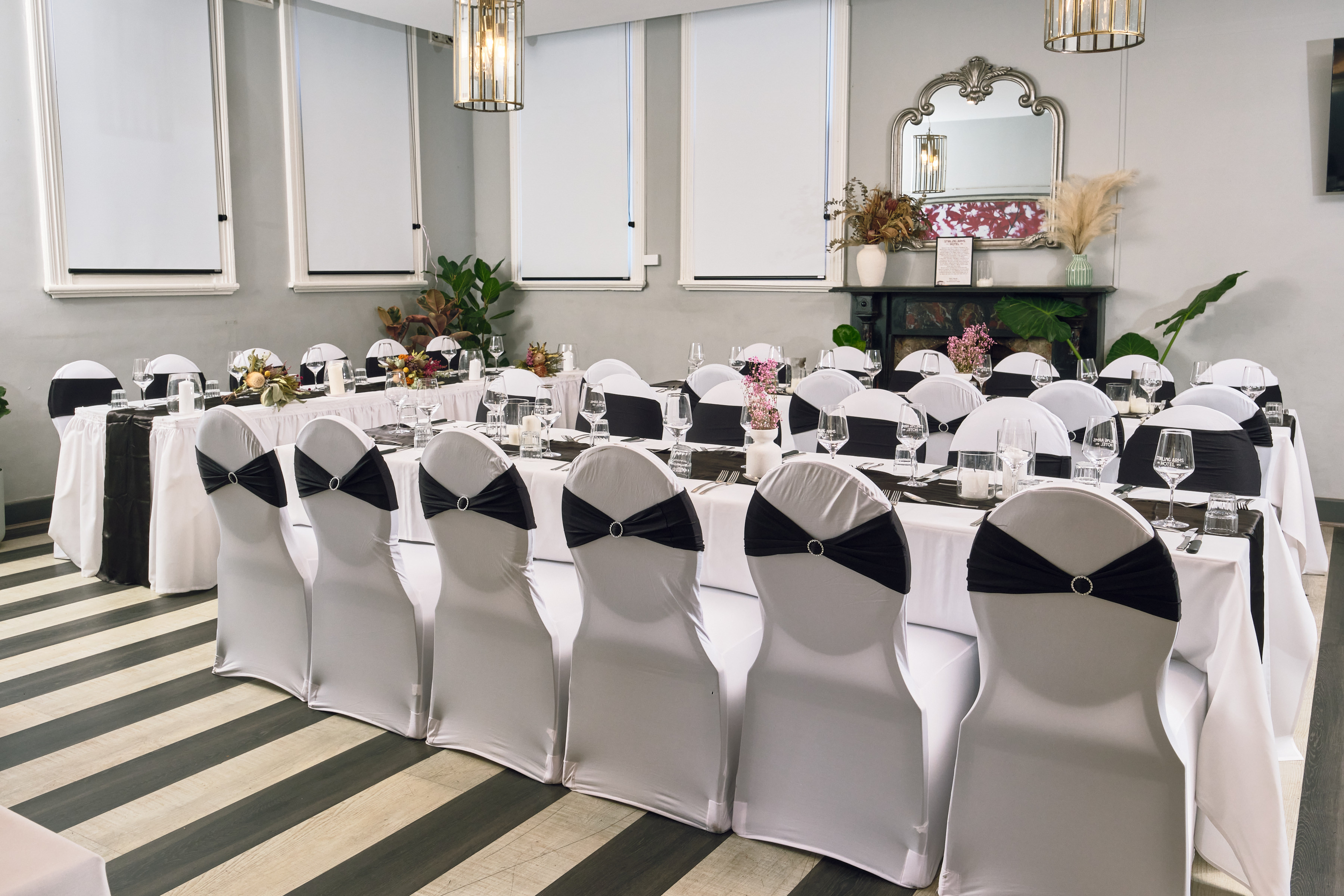 The Stirling Arms Hotel-2460521