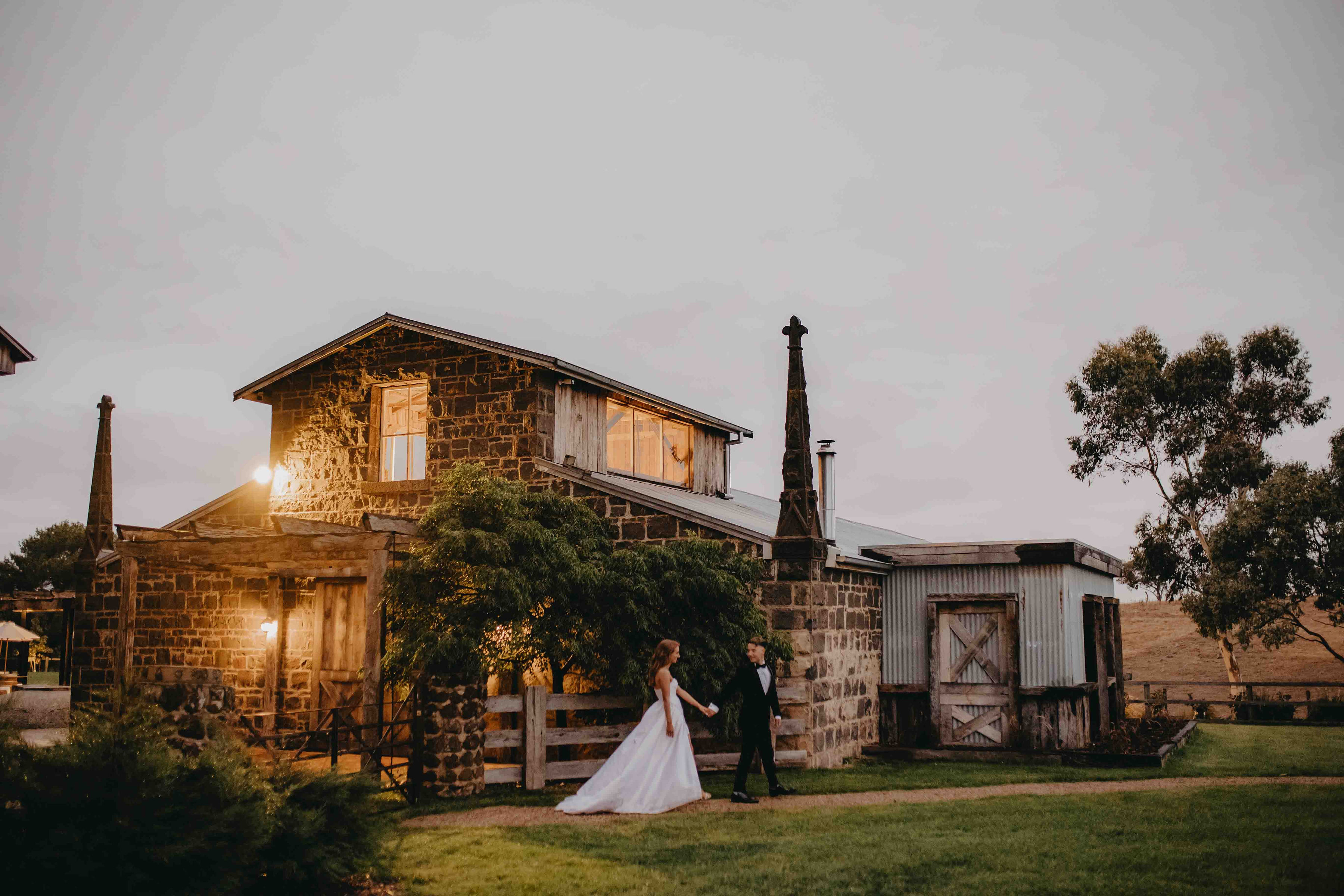 Warrawong Estate-2481090