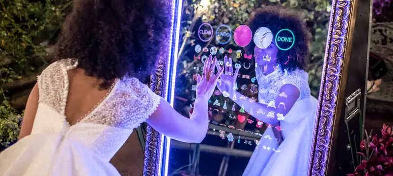You Pix Photo Booths