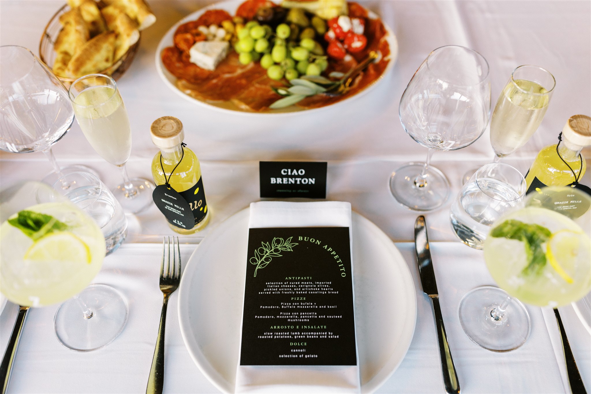 Zonzo Estate-2342716