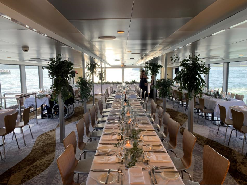 Captain Cook Cruises-1884692