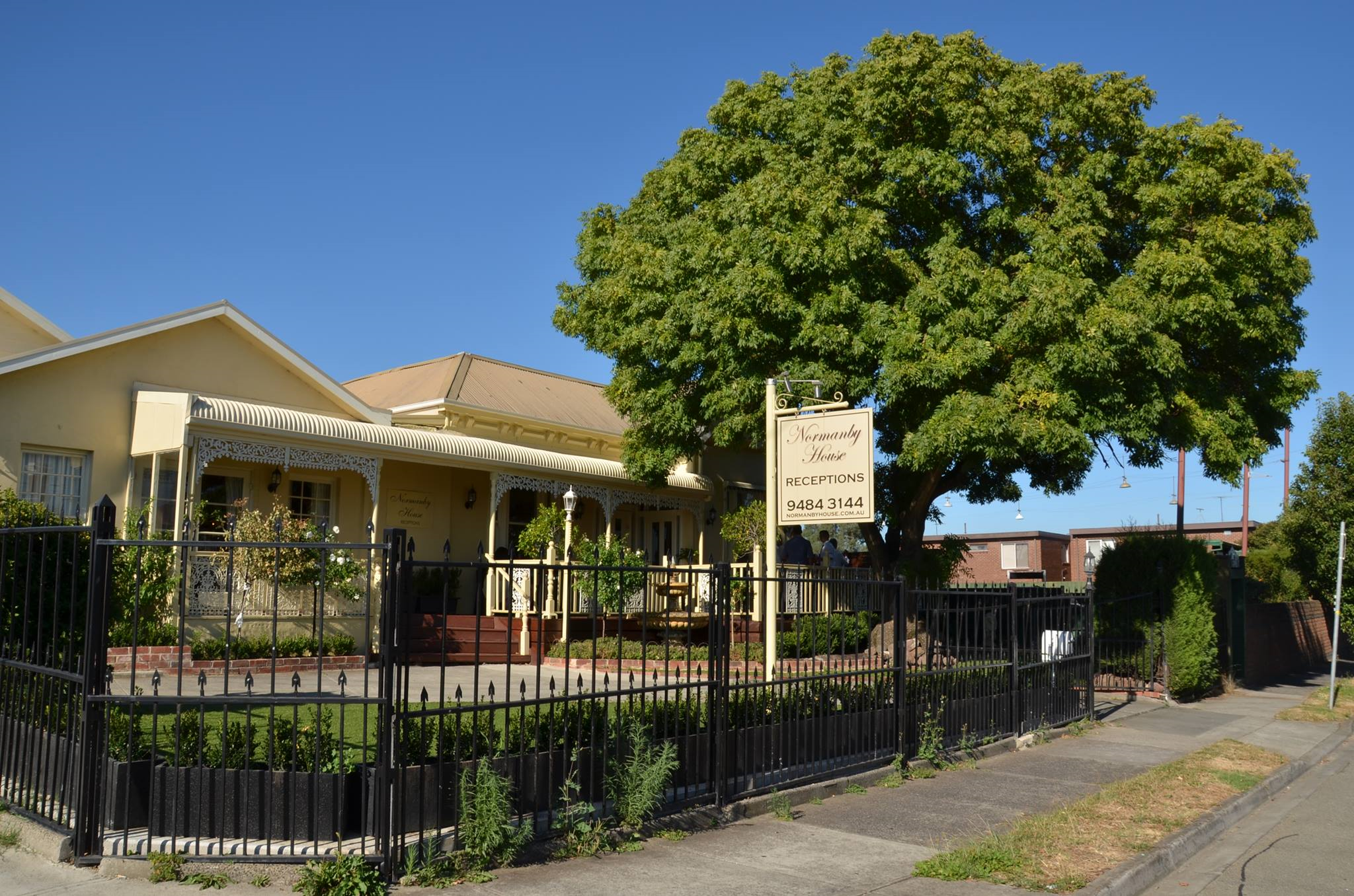 Normanby House Reception-1933965
