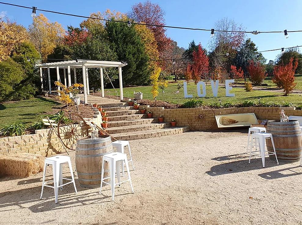 Beautiful Beneagle Farm Gardens & Weddings-1873060
