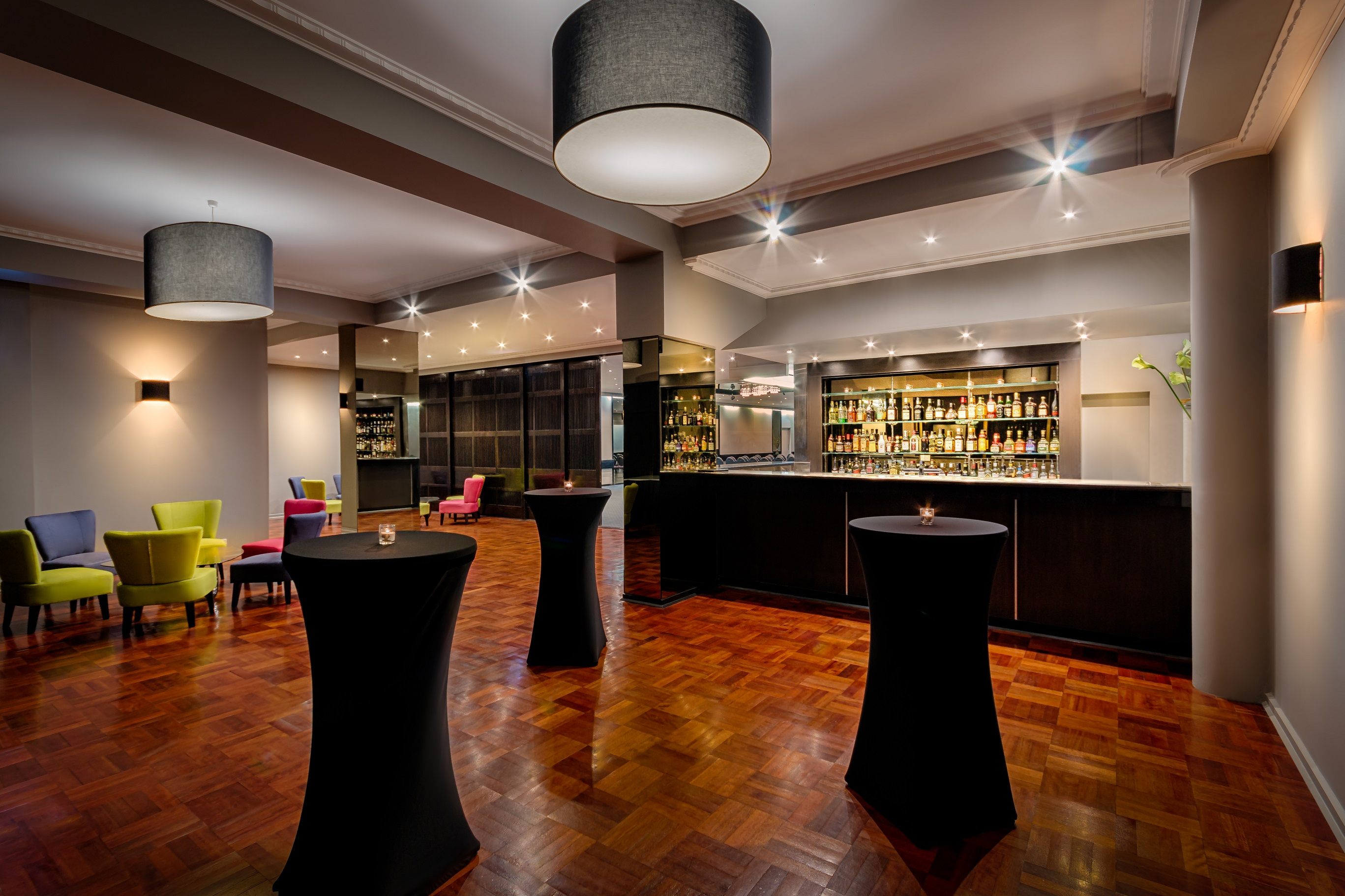 Crest On Barkly-1834371