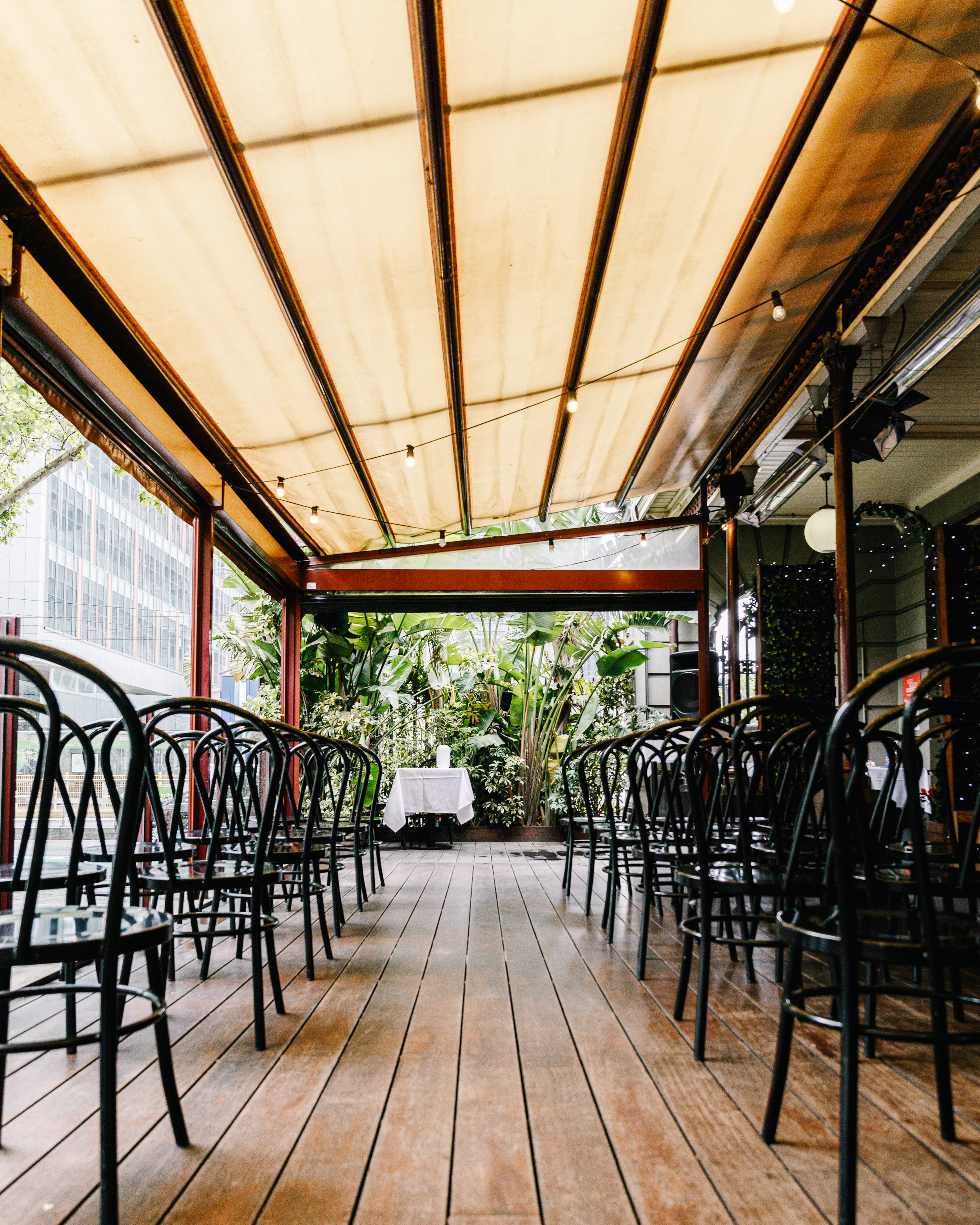 The Mint Bar & Restaurant-2049775