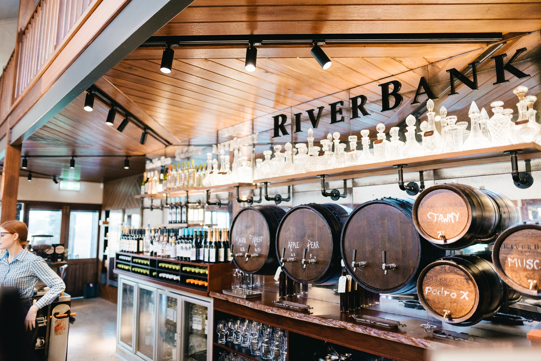 RiverBank Estate Wedding Venue in Caversham