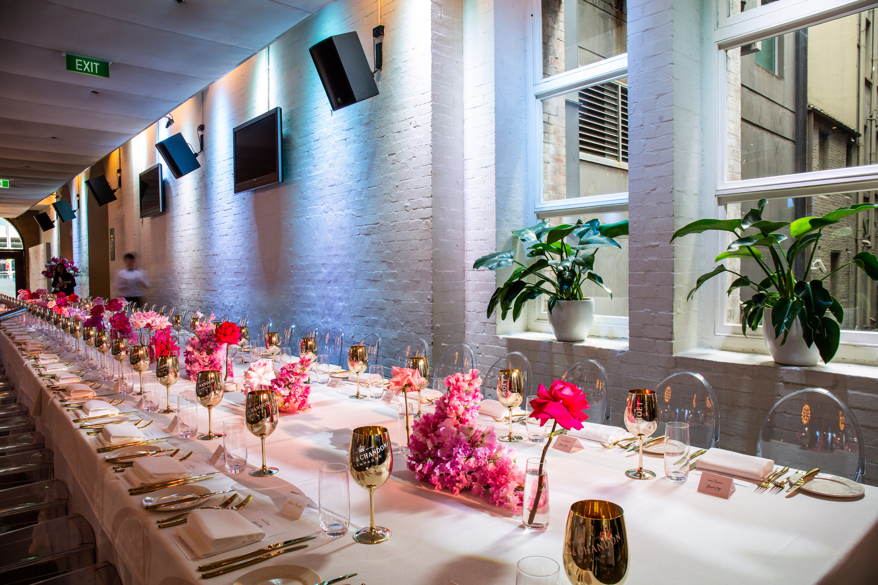 Establishment Bar-2008126