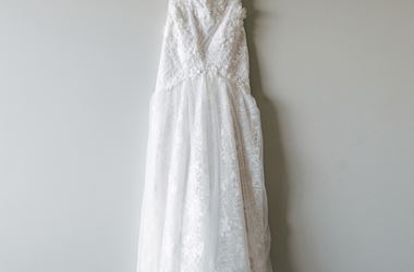 Katanya and Piers have friends to thank for intimate lux wedding