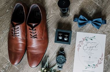 Sharing the love: Steph and Ben’s rustic winery wedding