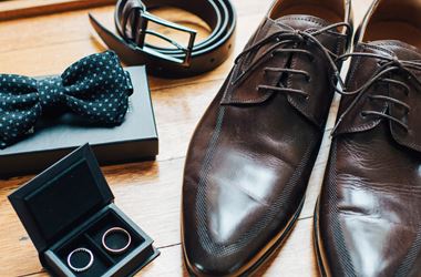 Frances and Chris head to Yarra Valley for elegant rustic wedding