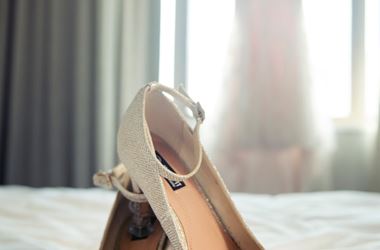 Love at first sight leads to Ciara and Max’s elegant garden wedding