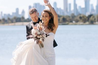 Lakeside elegance: Liana and Matt’s Greenfields Albert Park Wedding