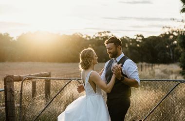 Slow burn to rural romance: Sarah and Joel’s Lake Moodemere Estate wedding