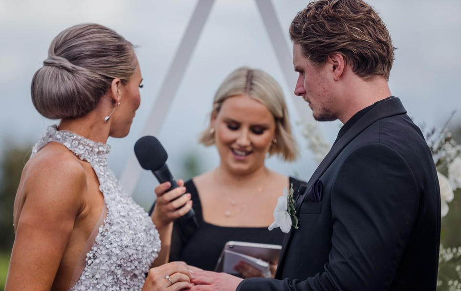 Hayley Hart Celebrant