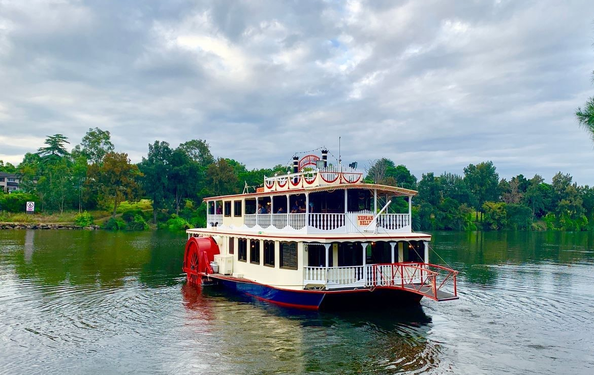 Nepean Belle Paddlewheeler