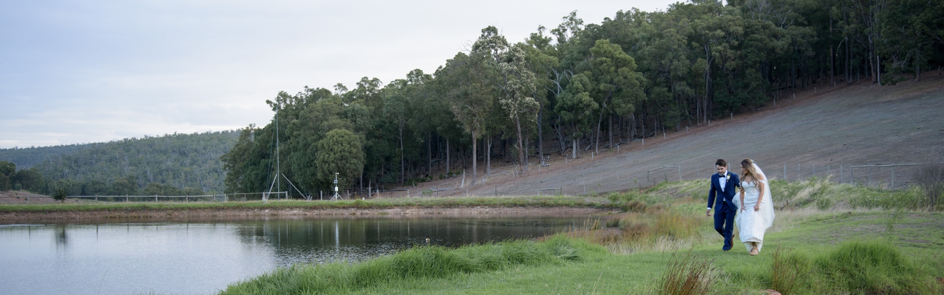 15e58df4-951d-4a48-a7aa-17bcdecce409-Leah & Chesney-34.jpg