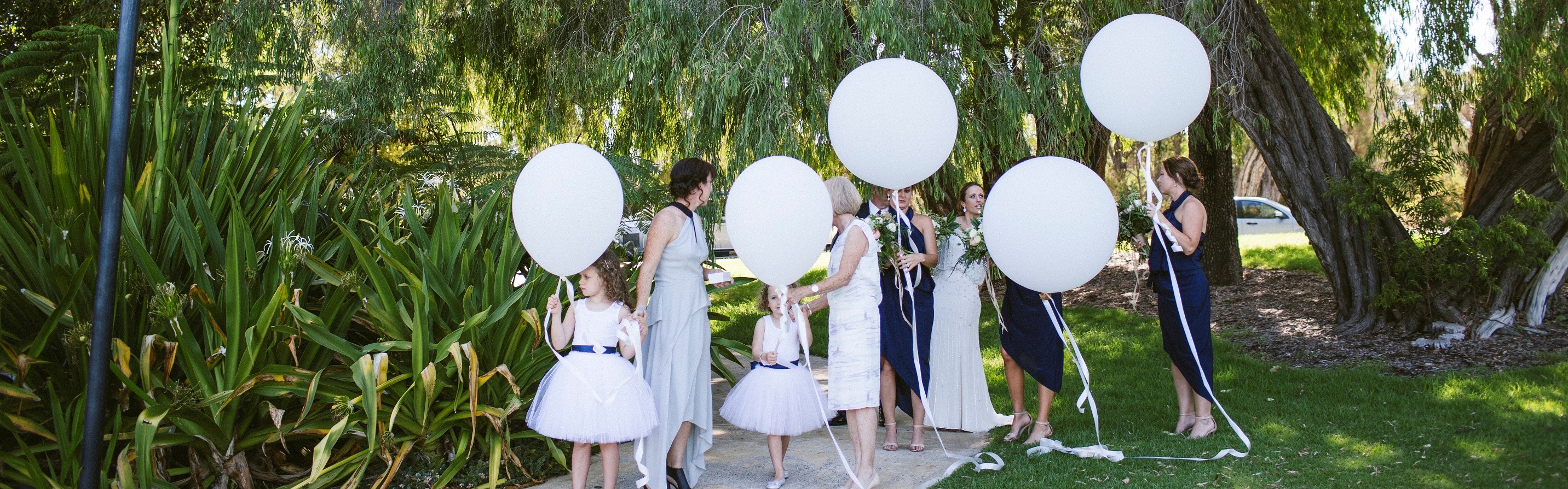 3bb98bfb-7380-4bd9-9fcb-e5bd1289bc72-RWP Julie&Mitch0205 bb.jpg