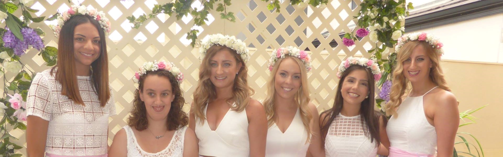 596e825d-9da6-4f2a-9700-c6f8bc9eb341-Giulias kitchen party 4.jpg