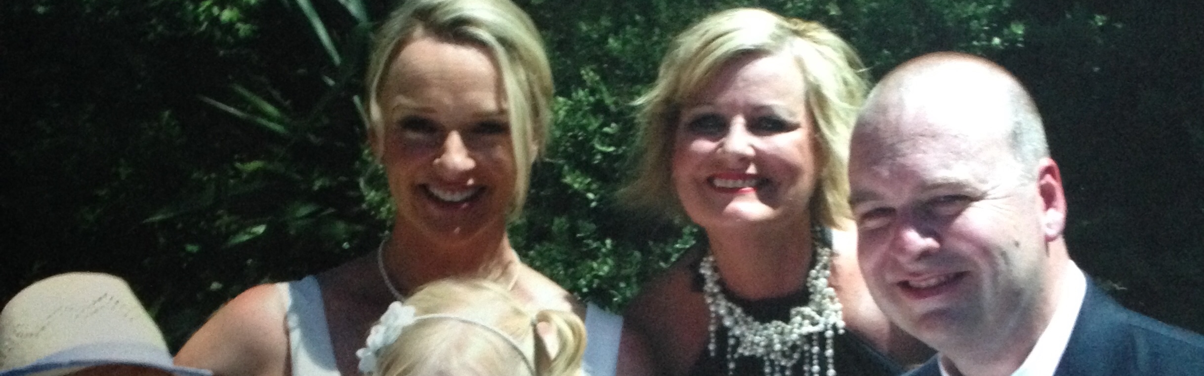 5b0a9fcd-567e-4824-b9de-ae5c0246fd56-A colour Dale & Melanie.jpeg