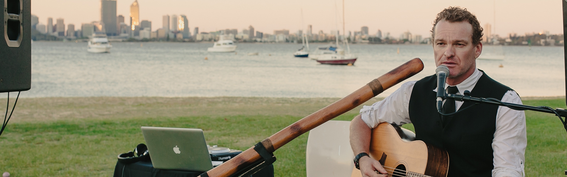 7bc25162-b982-4659-8797-31c65dafd05d-Easy Wedding Hero1.jpg