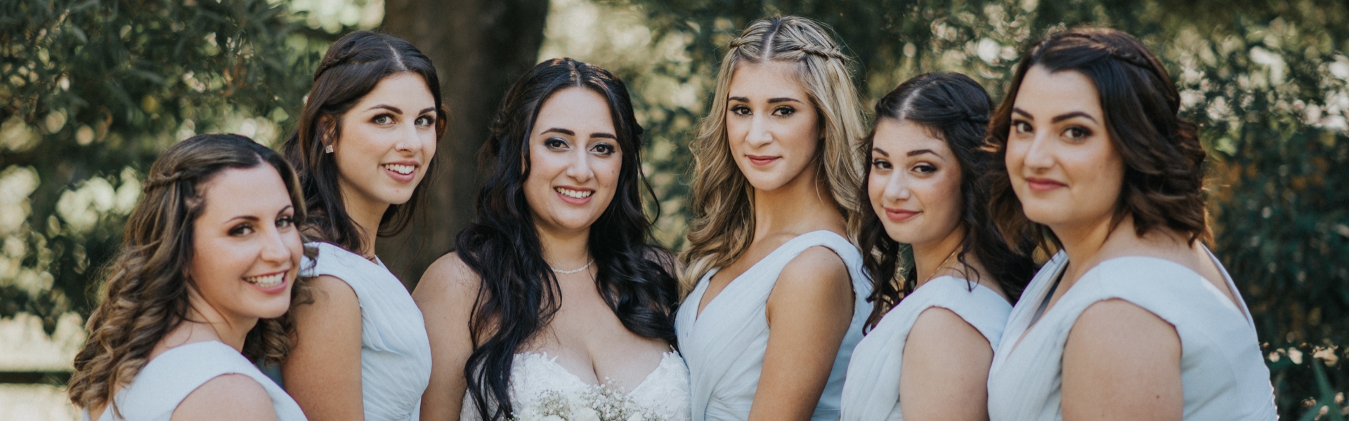 7c6b81eb-9f11-4e05-a395-3c264282a077-Easy Weddings Hero Image 4.jpg