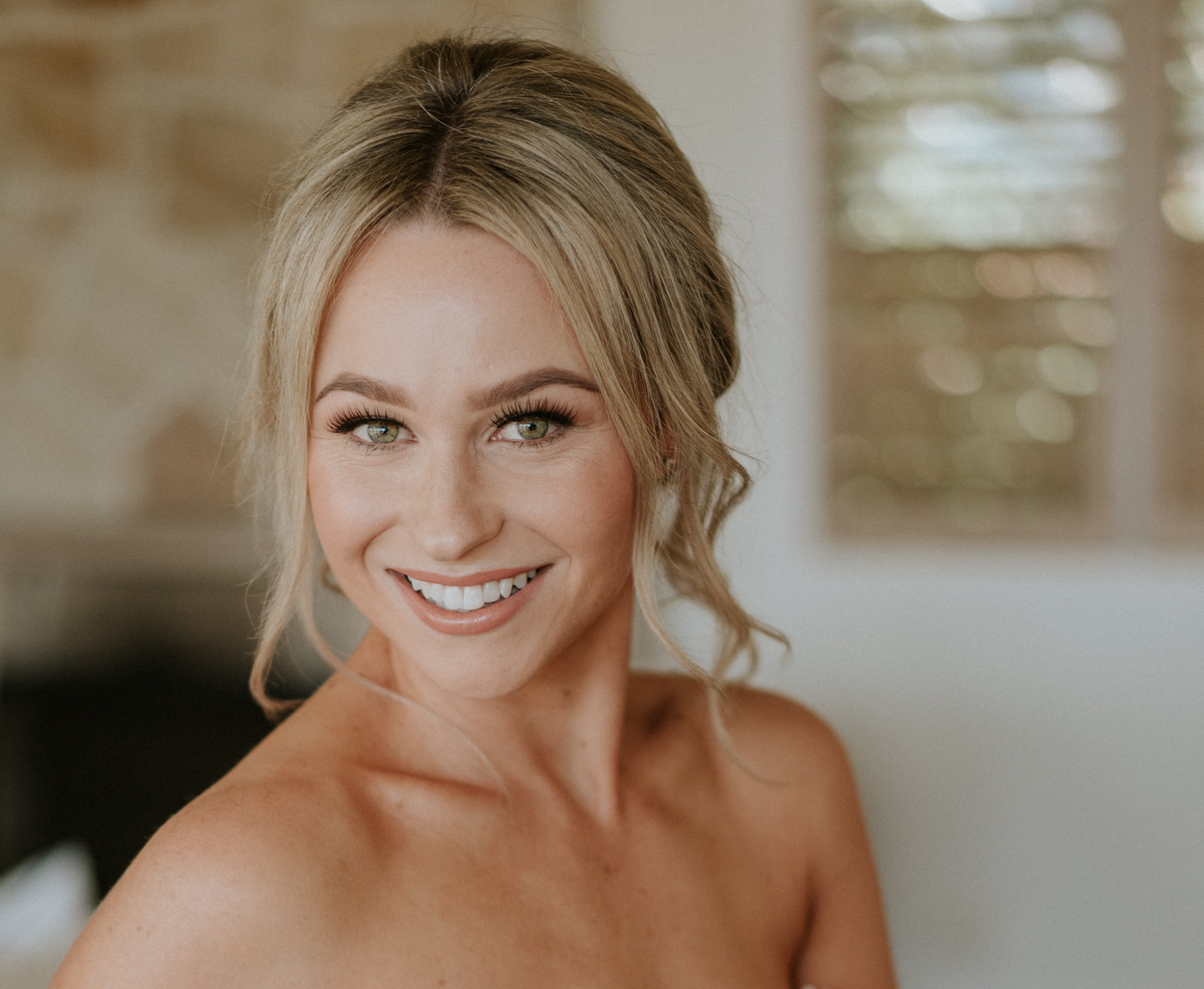 Simona Janek  Wedding Hair & Makeup