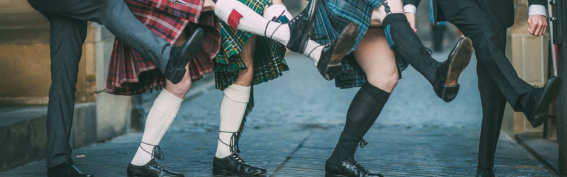 875c9d40-5e0a-4512-8f9b-5570cb9277b8-kilt legs colour.png