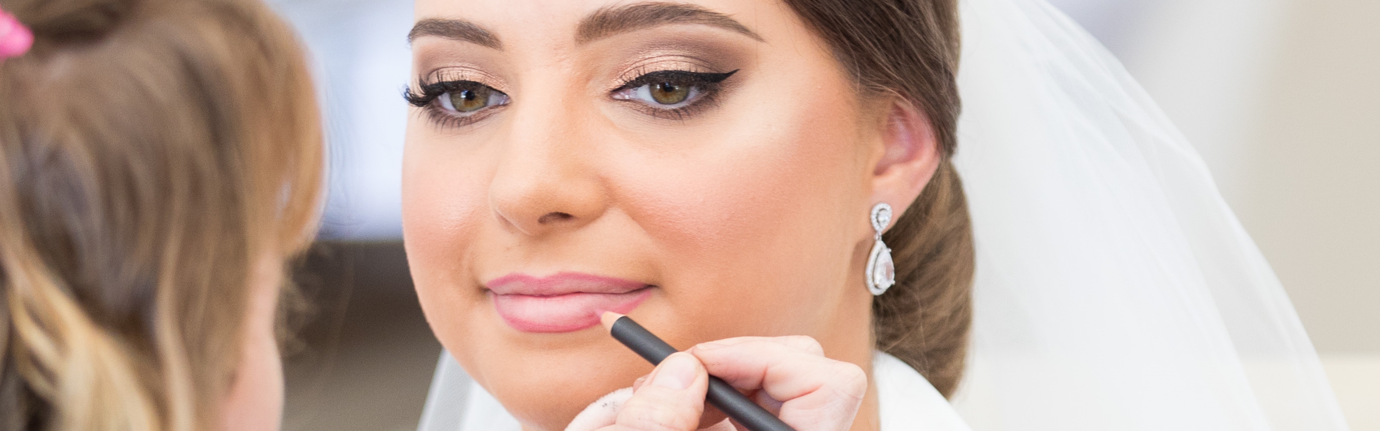 8b84cbc1-e639-42d7-a0b3-cd41636c6c05-Bride Wedding.jpg