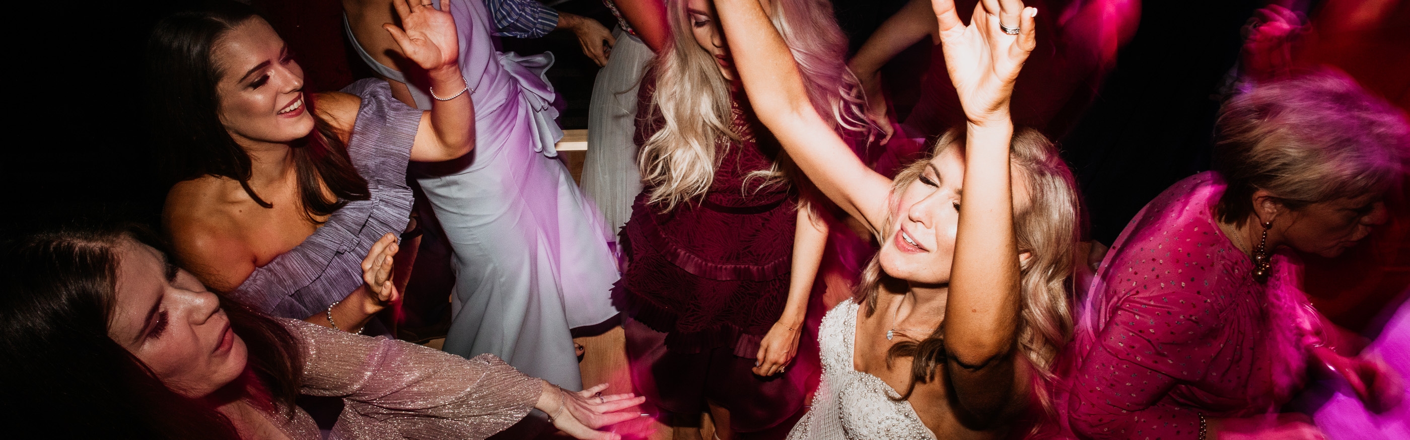 9602a28c-a135-4583-b96d-798e8a672047-Brisbane Convention & Exhibition Centre - Reception Dancing Bride 25.jpg